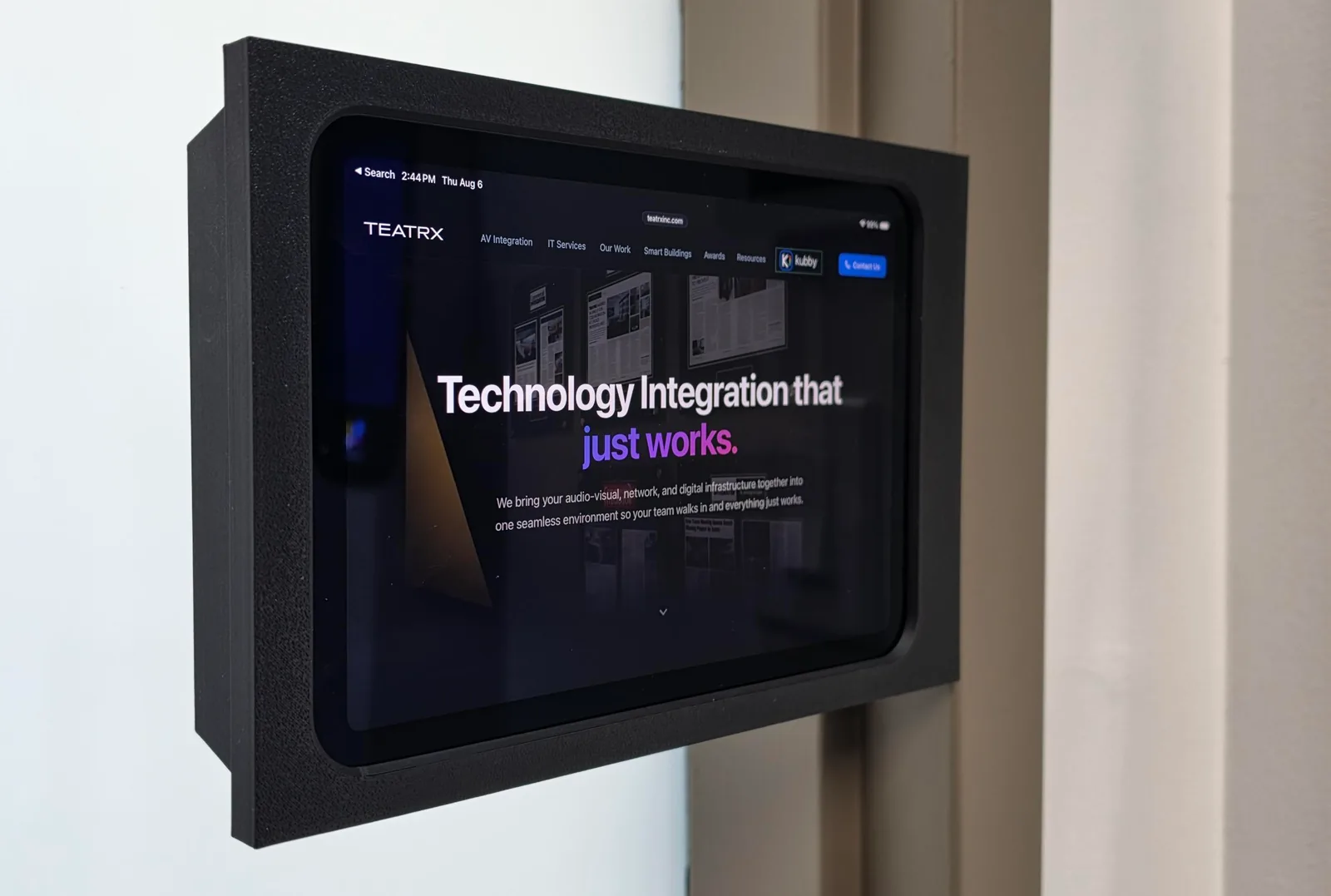 Black iPad Mini Mullion Mount